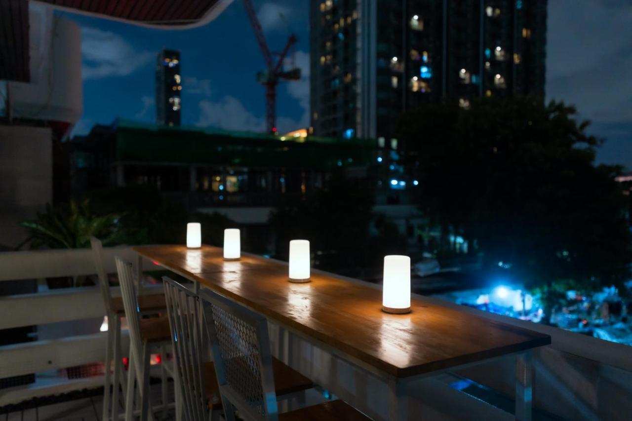 420 Hostel - Ekkamai Buds & Beds Bangkok Exterior photo